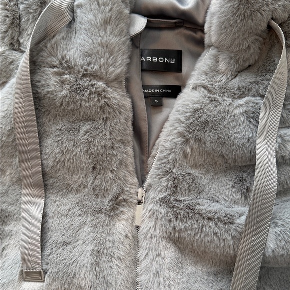 Carbon38 Light Gray Faux Fur Jacket - Picture 3 of 6